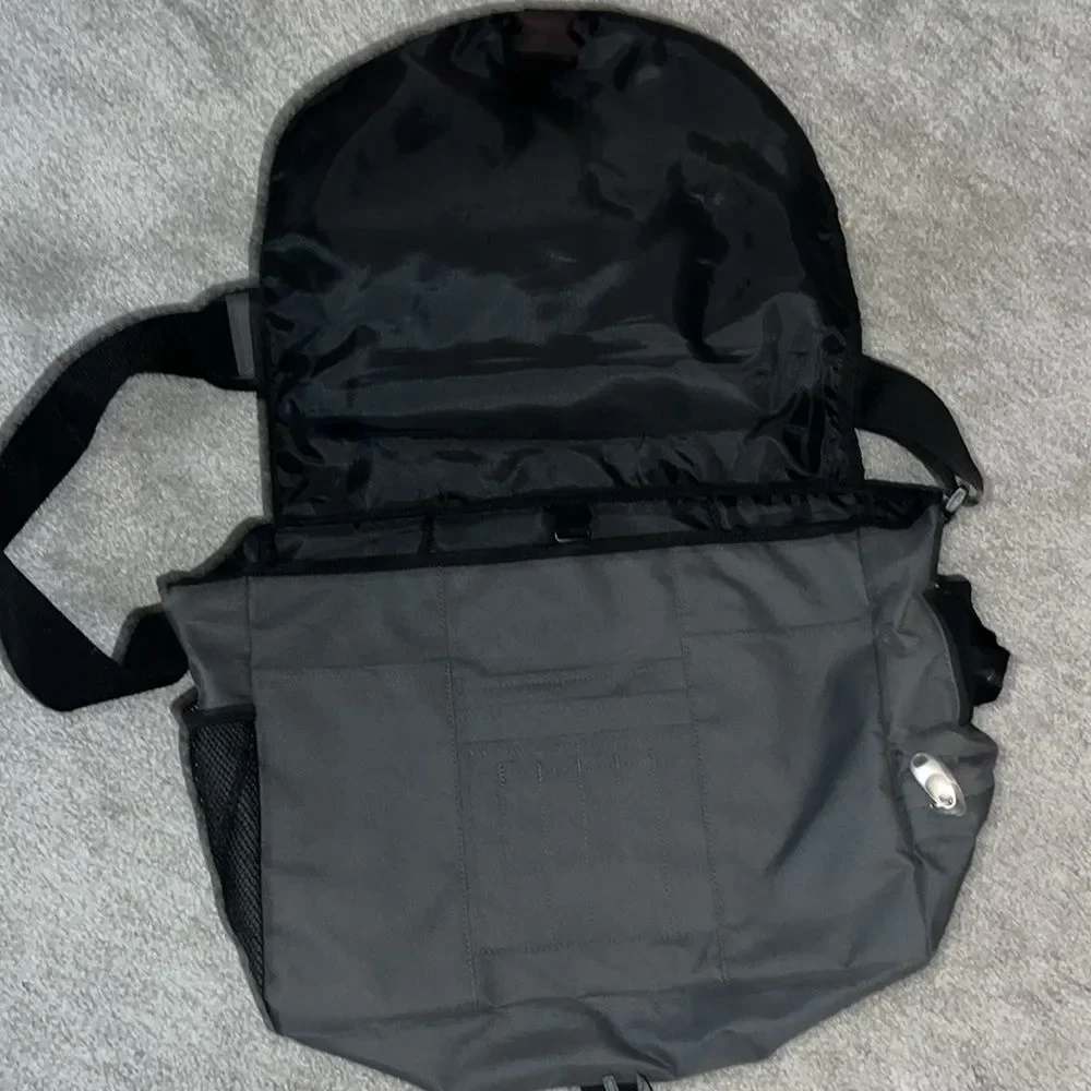 NHL Shield Gray 2008 Atlanta All Star Golf Laptop Travel Satchel Messenger Bag